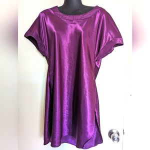 Vintage Victoria's Secret Gold Label Purple satin night shirt size P / S